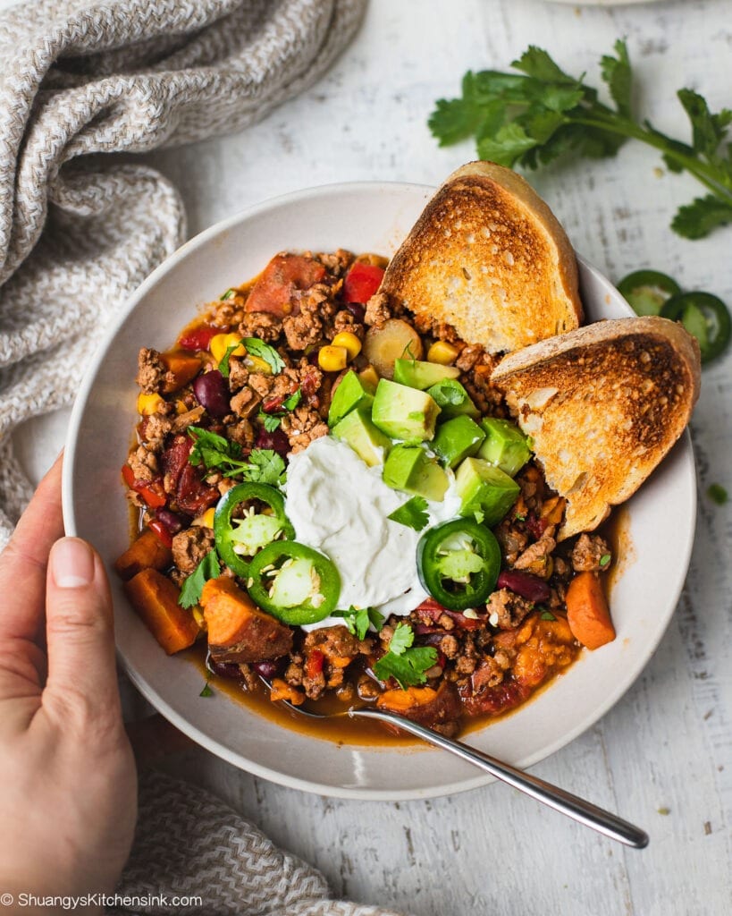 Turkey Sweet Potato Chili (Video) – Kalyn's Kitchen