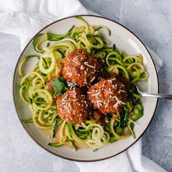 Slow Cooker Italian Meatballs {Gluten Free} - Shuangy's Kitchensink