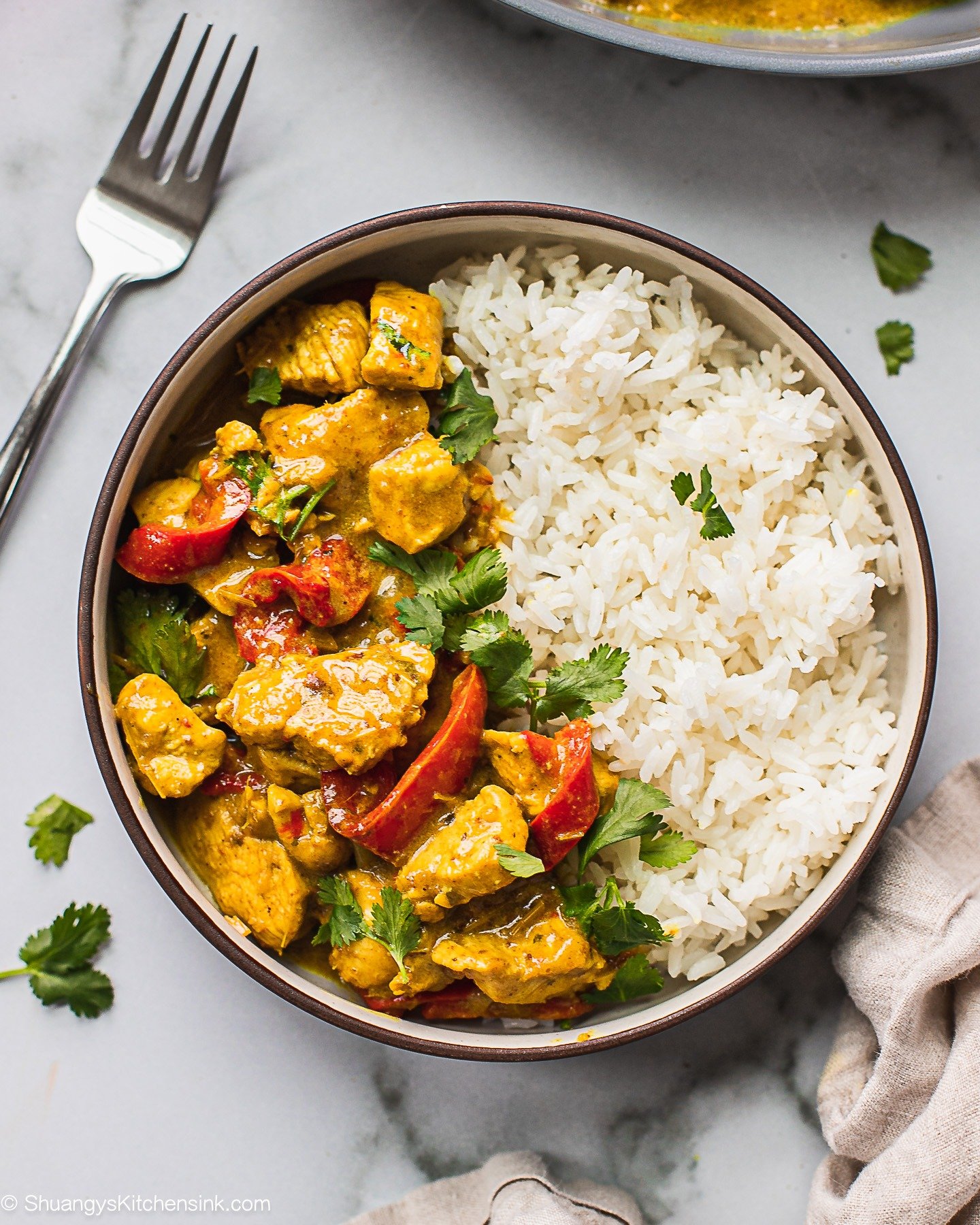 Coconut Thai Curry Chicken {Crockpot or instapot} | Shuangy's Kitchensink