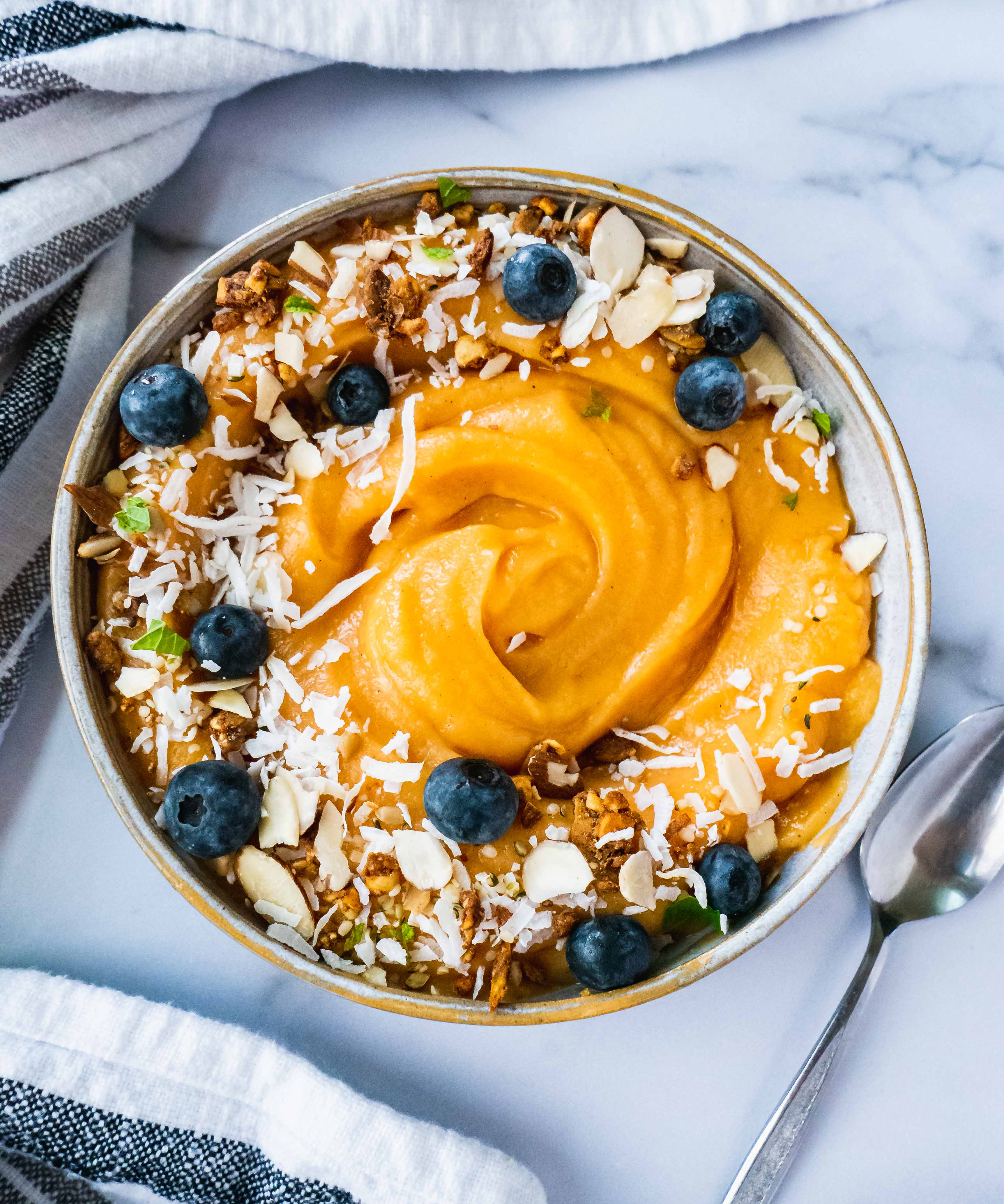 Smoothie Bowl Recipes for Healthy Breakfasts