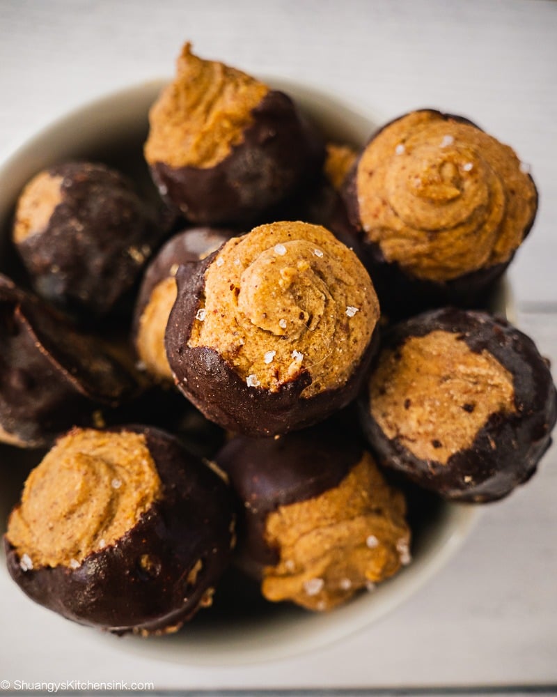 Healthy Peanut Butter Buckeye Balls - Shuangy's Kitchensink