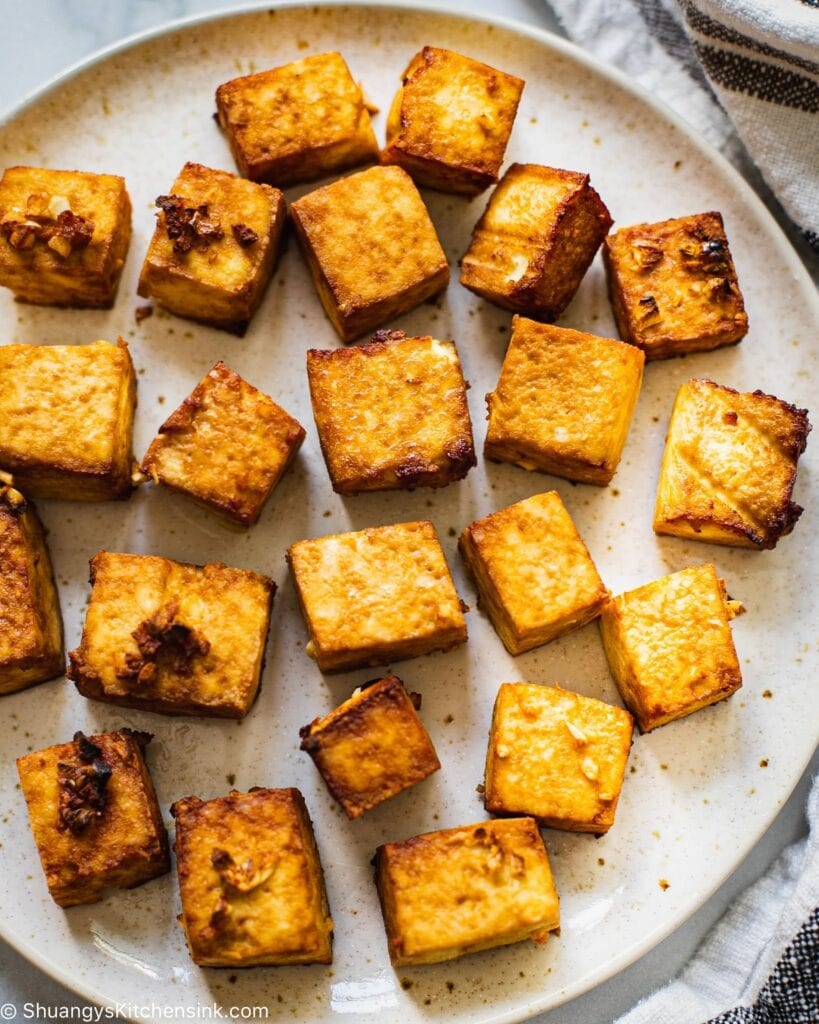 Crispy Air Fryer Asian Tofu and Broccoli - Kitschen Cat