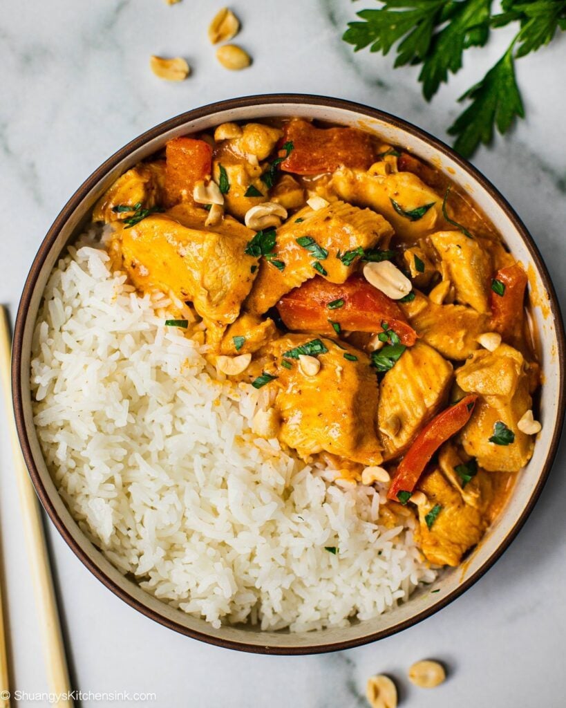 Thai Peanut Chicken Curry {20 minutes}| Shunagy&amp;#39;s Kitchen Sink