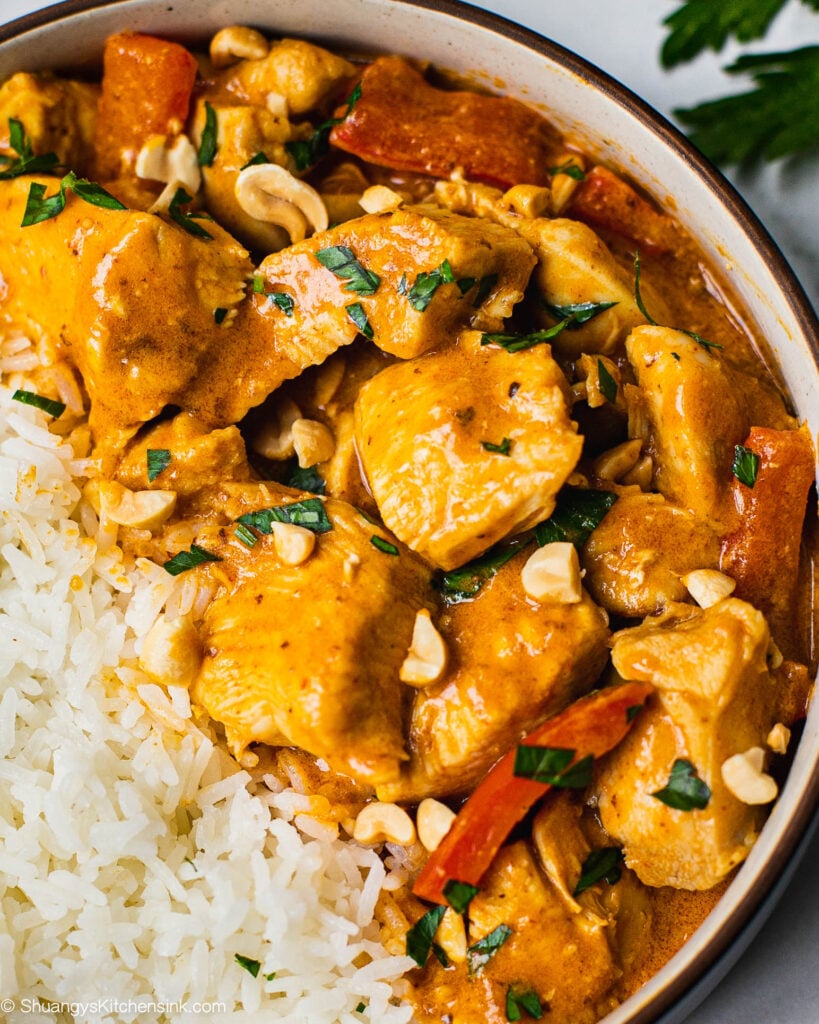 Thai Peanut Chicken Curry {20 minutes}| Shunagy's Kitchen Sink