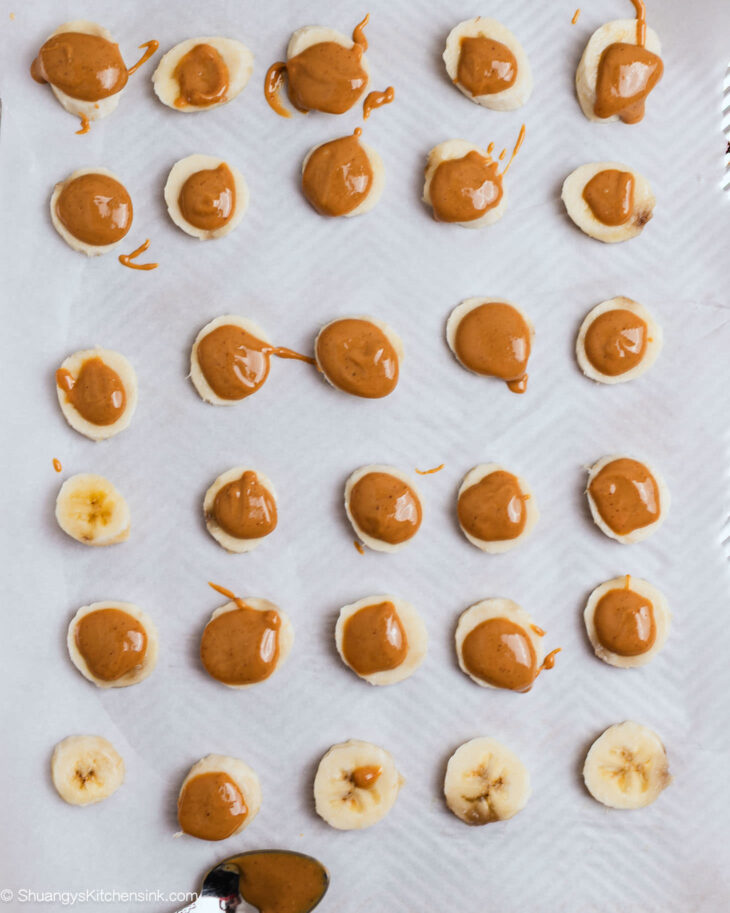 Instruction for peanut butter banana chocolate bites