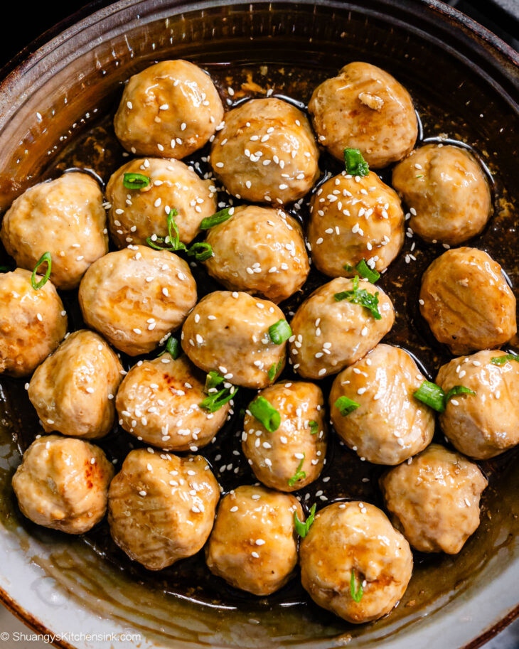 Step by step instruction for honey garlic meatballs -Serve with chopped scallion and sesame seeds.