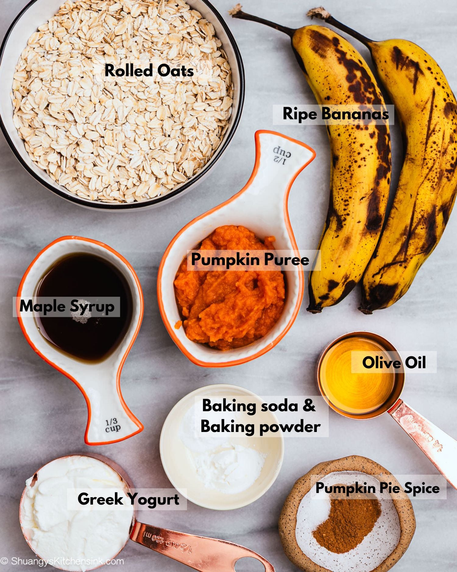 Ingredients for the blender pumpkin oat muffins