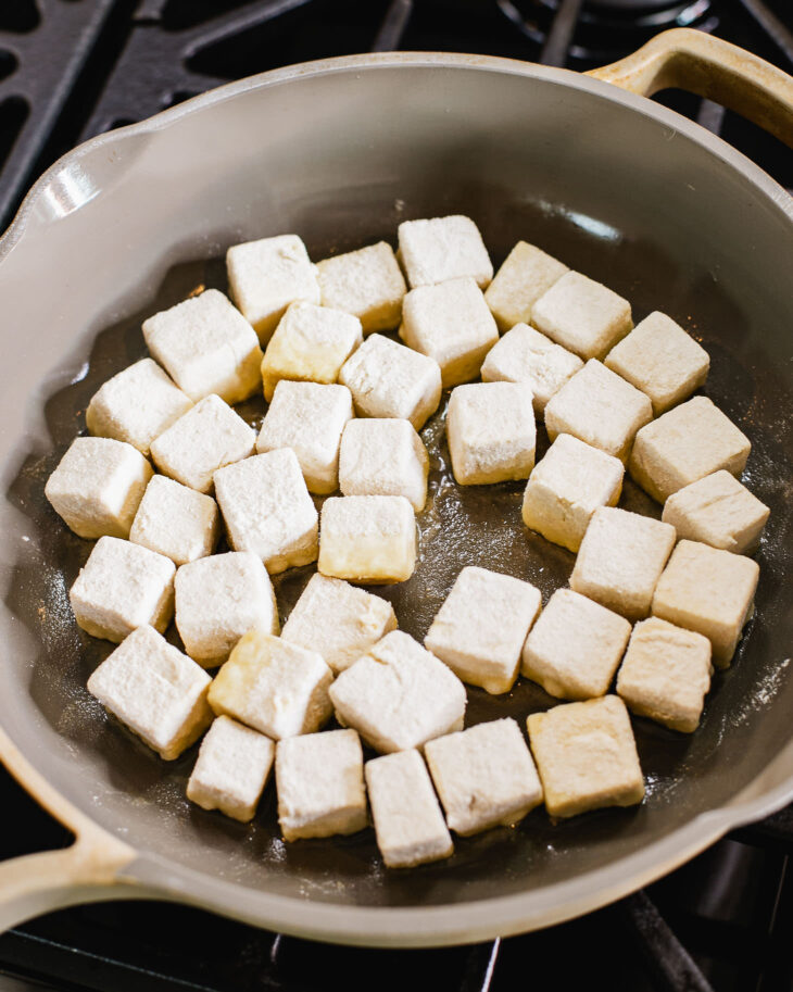 Instruction on how to make sweet and sour tofu - Place the tofu in one single layer..